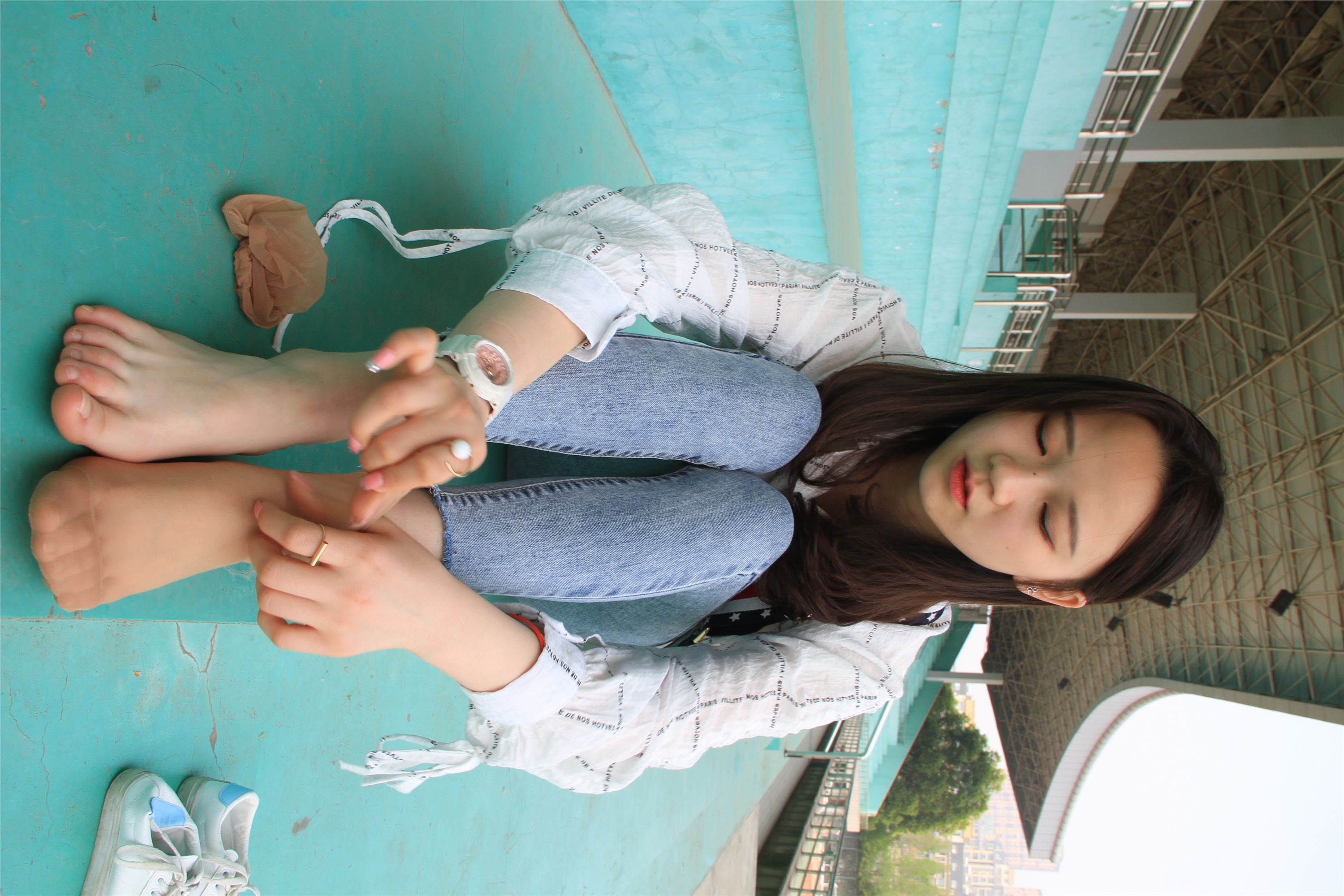 自由摄影 No.002 我为我喜欢的袜子代言[102P-621